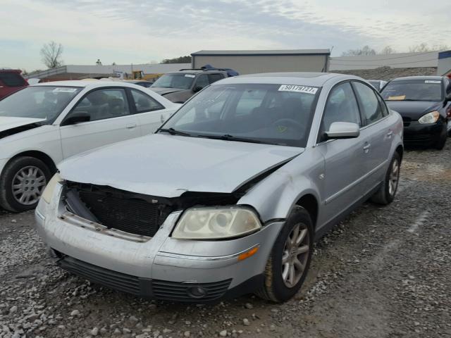 WVWPD63B44P101137 - 2004 VOLKSWAGEN PASSAT GLS SILVER photo 2