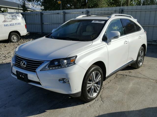 2T2ZK1BAXFC205381 - 2015 LEXUS RX 350 WHITE photo 2