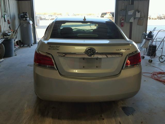 1G4GA5EC0BF332205 - 2011 BUICK LACROSSE C SILVER photo 10