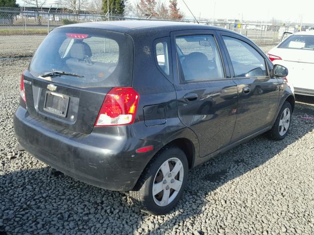 KL1TD66606B577650 - 2006 CHEVROLET AVEO BASE Qara foto 4