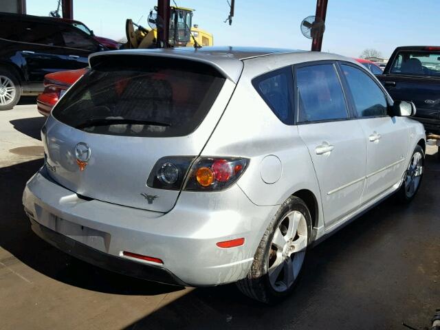 JM1BK143641182610 - 2004 MAZDA 3 HATCHBAC SILVER photo 4