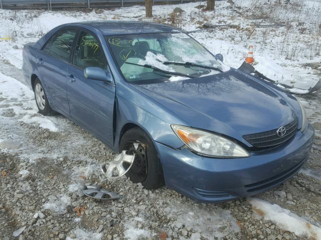 4T1BE32K03U737475 - 2003 TOYOTA CAMRY LE BLUE photo 1