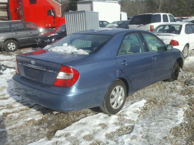 4T1BE32K03U737475 - 2003 TOYOTA CAMRY LE BLUE photo 4