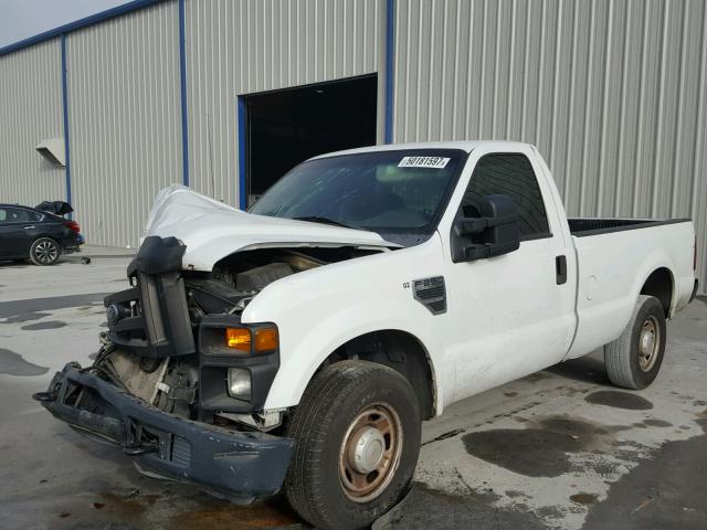 1FTNF2A50AEA89681 - 2010 FORD F250 SUPER WHITE photo 2