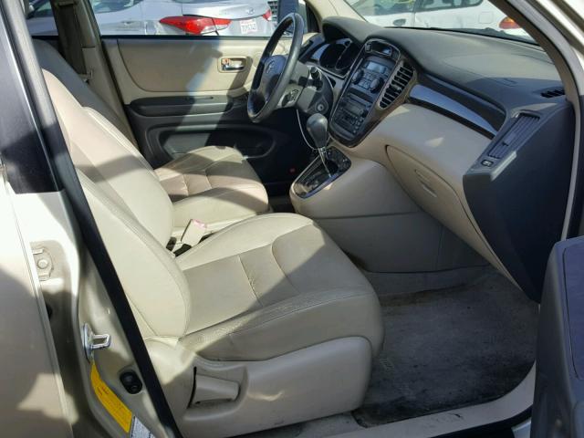 JTEHF21A410013299 - 2001 TOYOTA HIGHLANDER BEIGE photo 5