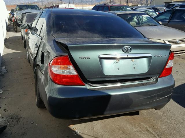 4T1BE30K02U508974 - 2002 TOYOTA CAMRY LE GREEN photo 3