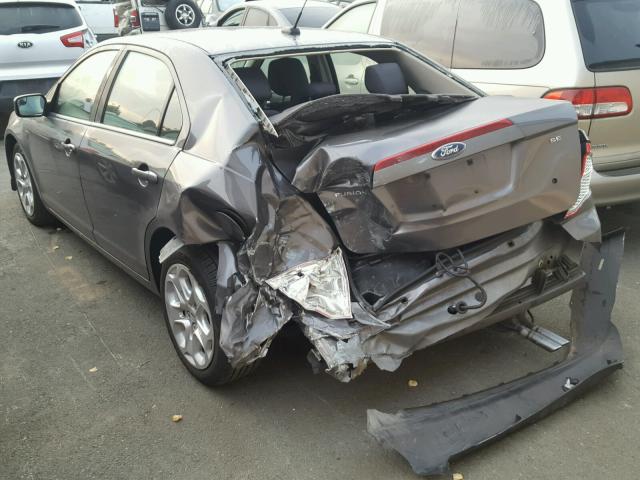 3FAHP0HA0BR251413 - 2011 FORD FUSION SE GRAY photo 3