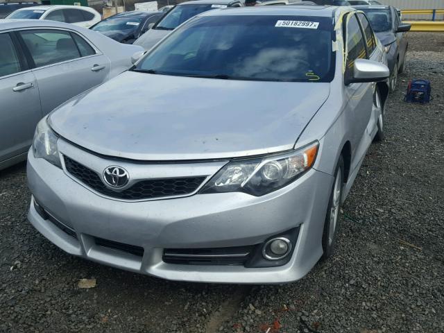 4T1BF1FK9CU133838 - 2012 TOYOTA CAMRY BASE SILVER photo 2