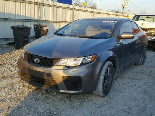 KNAFU6A27A5245266 - 2010 KIA FORTE EX GRAY photo 2