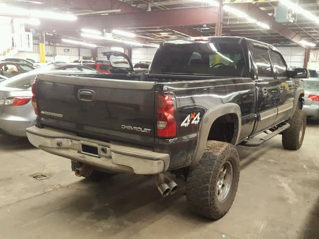 1GCHK23U94F180346 - 2004 CHEVROLET SILVERADO BLACK photo 4