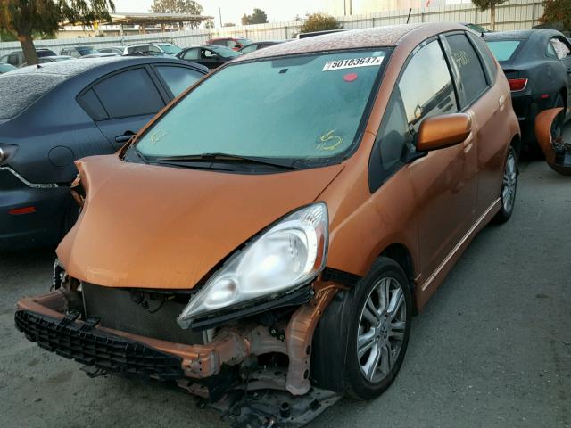 JHMGE8H57BS012392 - 2011 HONDA FIT SPORT ORANGE photo 2