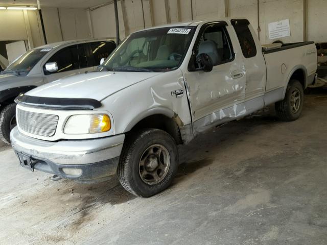 1FTRX18L2YNA27903 - 2000 FORD F150 WHITE photo 2