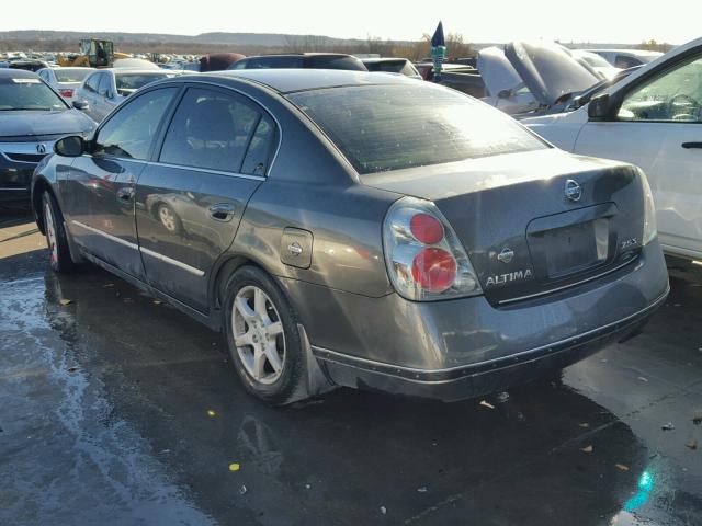 1N4AL11D15C358299 - 2005 NISSAN ALTIMA S GRAY photo 3