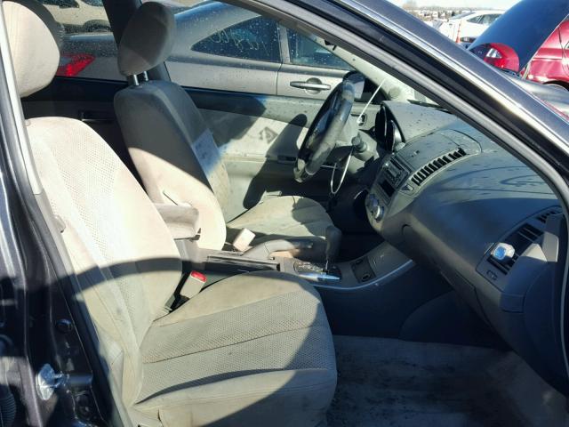 1N4AL11D15C358299 - 2005 NISSAN ALTIMA S GRAY photo 5