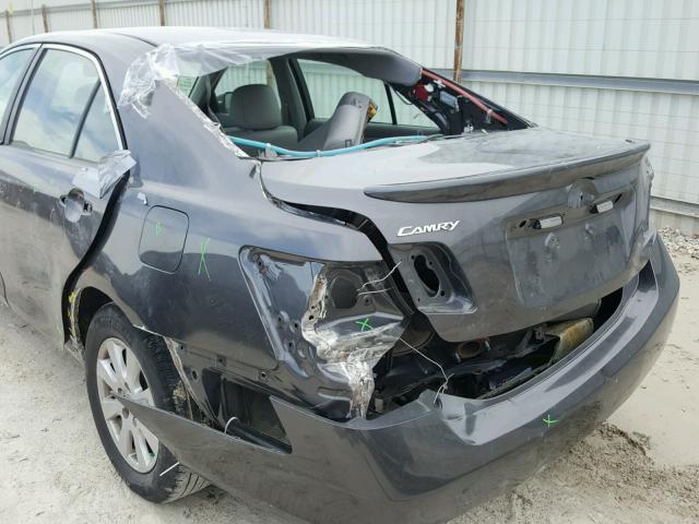 4T1BK46KX8U070480 - 2008 TOYOTA CAMRY LE GRAY photo 9