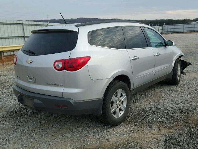 1GNKVGED2BJ396239 - 2011 CHEVROLET TRAVERSE L SILVER photo 4