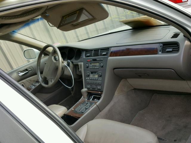 JH4KA9688WC009946 - 1998 ACURA 3.5RL SE WHITE photo 5