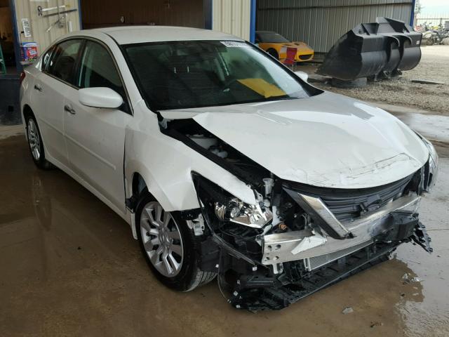 1N4AL3AP4HN316708 - 2017 NISSAN ALTIMA 2.5 WHITE photo 1