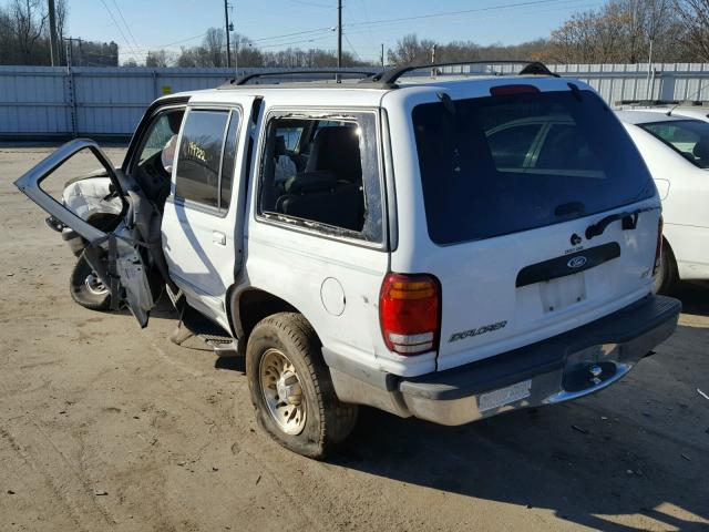 1FMZU32E1WZA38830 - 1998 FORD EXPLORER WHITE photo 3