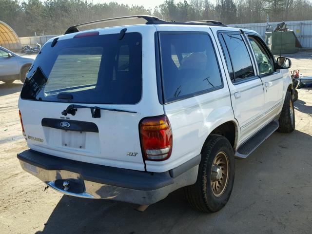 1FMZU32E1WZA38830 - 1998 FORD EXPLORER WHITE photo 4