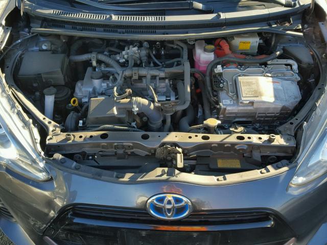 JTDKDTB38F1586486 - 2015 TOYOTA PRIUS C CHARCOAL photo 7