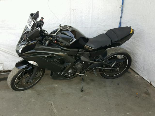 JKAEXEE13DDA14065 - 2013 KAWASAKI EX650 E BLACK photo 9