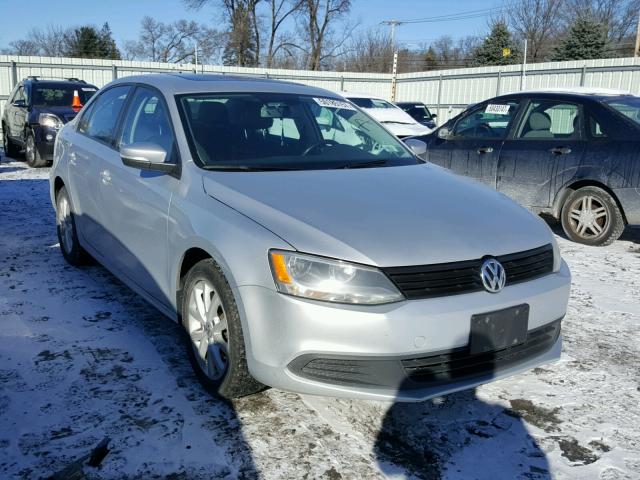 3VWDZ7AJ8BM342154 - 2011 VOLKSWAGEN JETTA SE SILVER photo 1