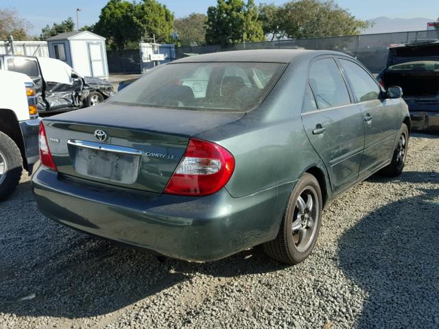 JTDBE32K720021960 - 2002 TOYOTA CAMRY LE GREEN photo 4