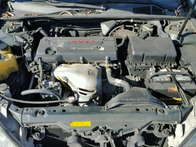 JTDBE32K720021960 - 2002 TOYOTA CAMRY LE GREEN photo 7