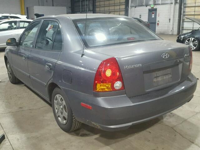 KMHCG45C45U626519 - 2005 HYUNDAI ACCENT GL GRAY photo 3