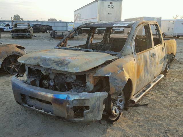 1N6AA07A74N557249 - 2004 NISSAN TITAN XE BURN photo 2