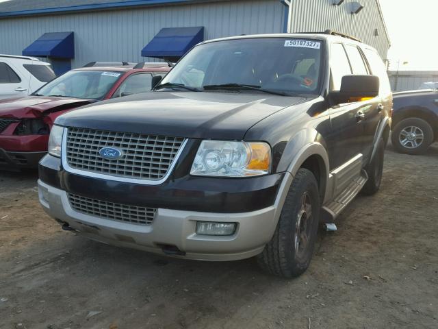 1FMFU18525LA33555 - 2005 FORD EXPEDITION BLACK photo 2