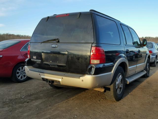 1FMFU18525LA33555 - 2005 FORD EXPEDITION BLACK photo 4