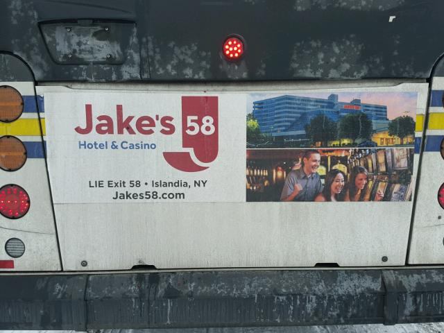 1VHFH3G22A6706997 - 2010 ORION BUS ORION VII WHITE photo 7