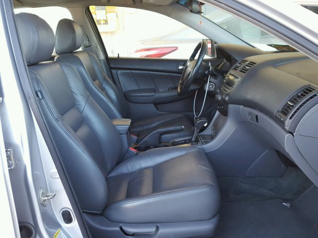 1HGCM56897A065706 - 2007 HONDA ACCORD EX GRAY photo 5