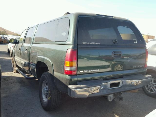 1GCHC23U12F105182 - 2002 CHEVROLET SILVERADO GREEN photo 3