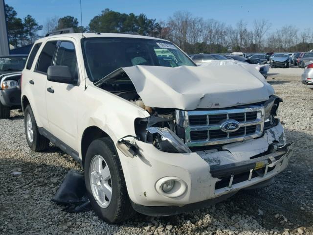 1FMCU9D7XCKC29710 - 2012 FORD ESCAPE XLT WHITE photo 1