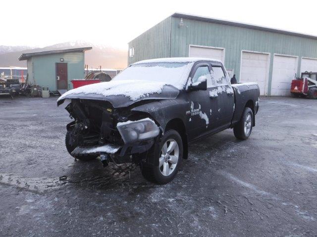 1C6RR7FT8DS622497 - 2013 RAM 1500 ST BLACK photo 2