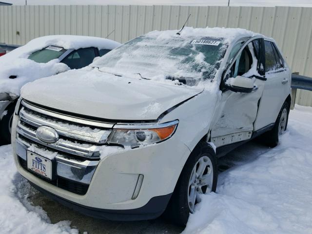 2FMDK4JC7BBB13811 - 2011 FORD EDGE SEL WHITE photo 2