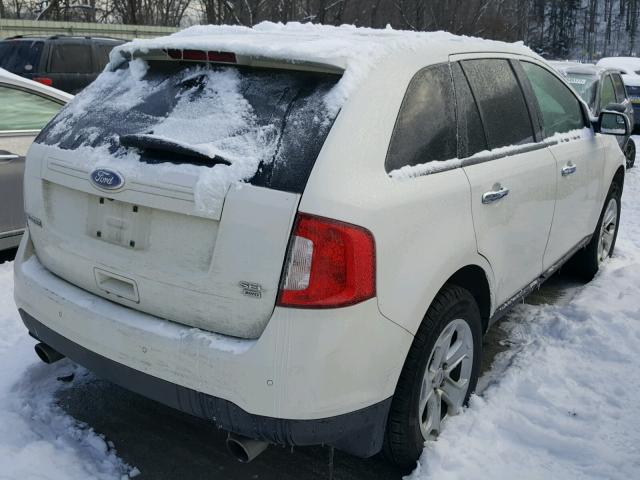 2FMDK4JC7BBB13811 - 2011 FORD EDGE SEL WHITE photo 4