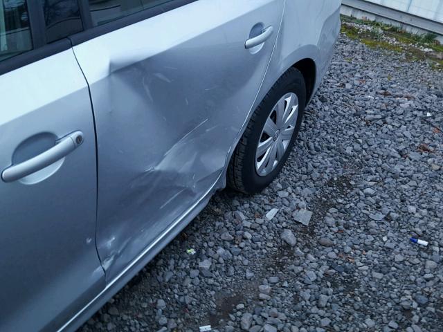 3VW2K7AJXFM339614 - 2015 VOLKSWAGEN JETTA BASE WHITE photo 9