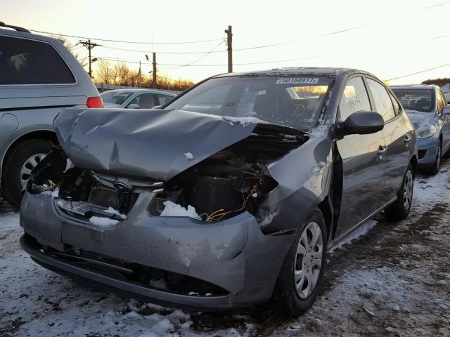 KMHDU4AD9AU933285 - 2010 HYUNDAI ELANTRA BL GRAY photo 2