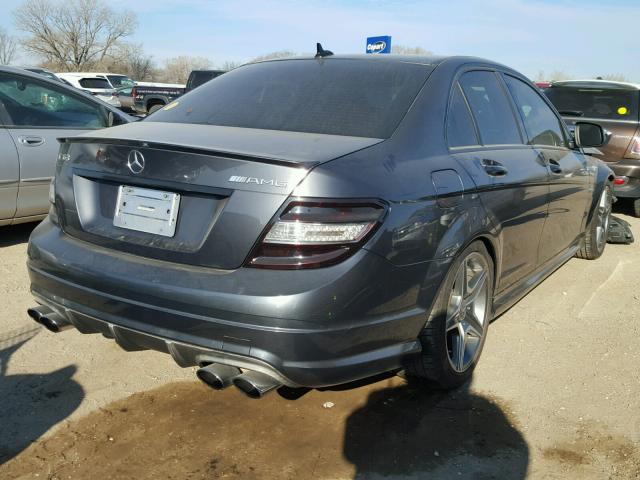 WDDGF77XX9F283791 - 2009 MERCEDES-BENZ C 63 AMG GRAY photo 4