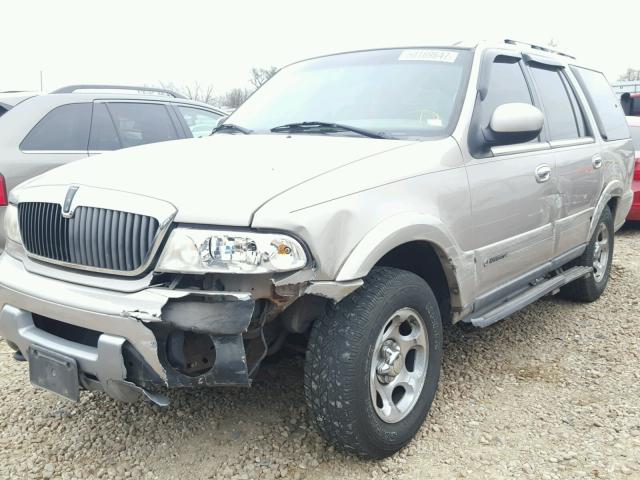 5LMFU28RX1LJ12147 - 2001 LINCOLN NAVIGATOR BEIGE photo 9