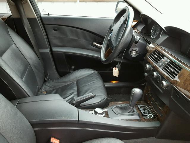 WBANF33536CB86752 - 2006 BMW 525 XI SILVER photo 9