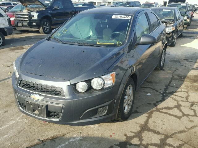 1G1JC5SG9D4171128 - 2013 CHEVROLET SONIC LT GRAY photo 2