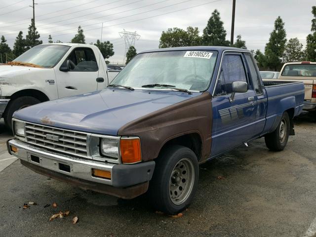 JT4RN56D8F5049684 - 1985 TOYOTA PICKUP XTR BLUE photo 2