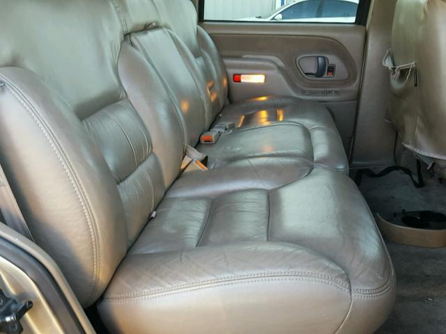 1GKEK13R7XJ801209 - 1999 GMC DENALI TAN photo 6