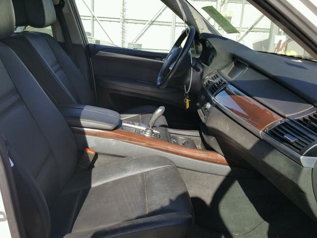 5UXZW0C59CL674081 - 2012 BMW X5 XDRIVE3 Սպիտակ լուսանկար 5