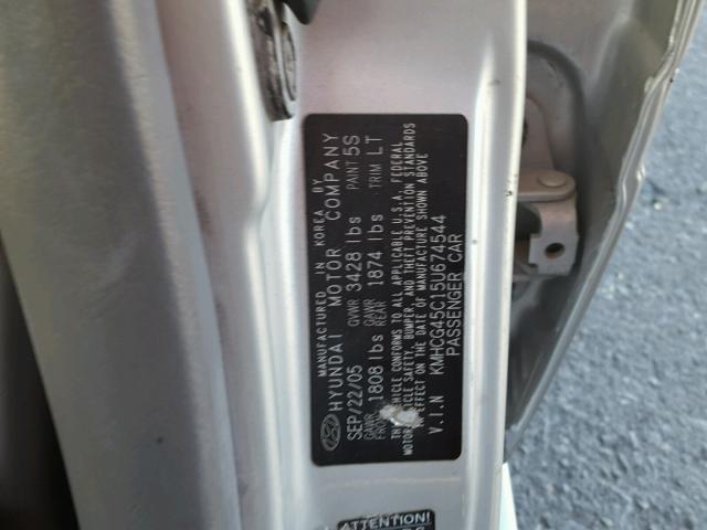 KMHCG45C15U674544 - 2005 HYUNDAI ACCENT GL SILVER photo 10